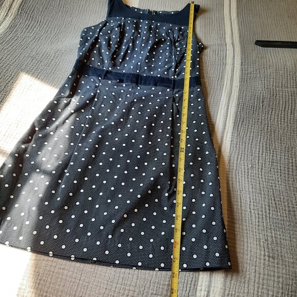 Tommy Hilfiger Vintage Sleeveless Sheath Dress with Pockets! - Navy, Size 4 - Picture 12 of 14